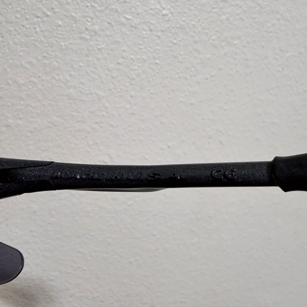 OAKLEY, Black MFrames - Picture 6 of 8